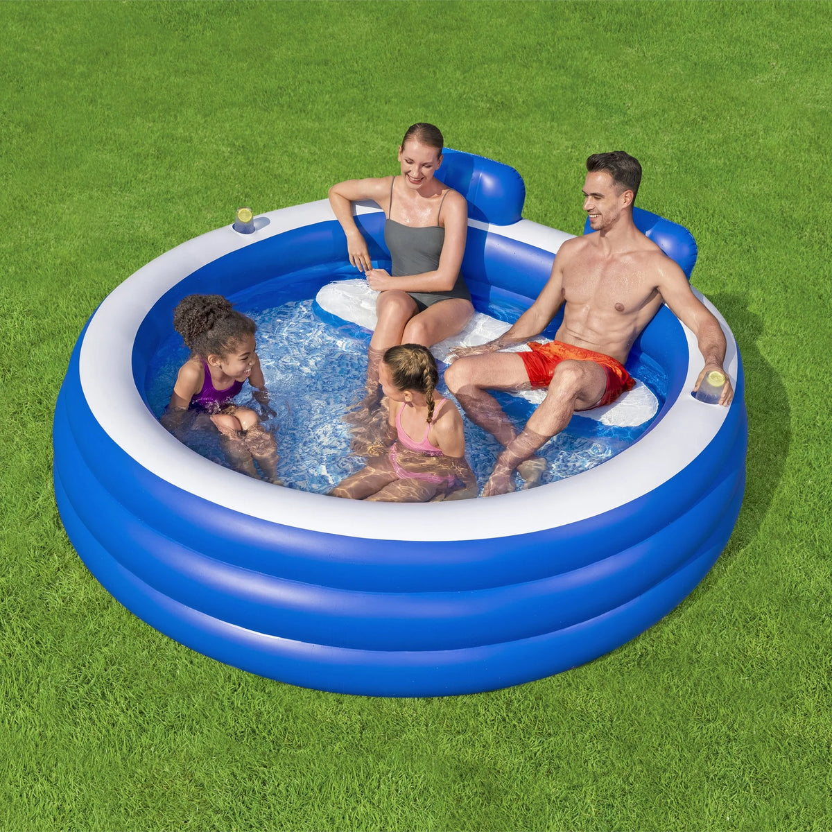 H2OGO! Splash Paradise Family Pool 7'7" x 7'2" x 31" - Inflatable, Blue & White, Bestway, 225 Gallon Capacity, Outdoor & Backyard, Bench Seat, Built-In Cupholders, Suitable For Children Ages 6+