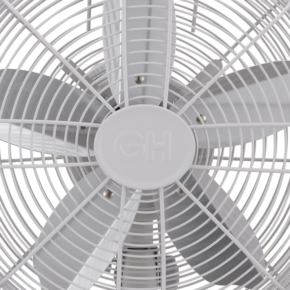 Good Housekeeping Retro All-Metal Table Fan (92618) with 3 Speed Settings, Wide Oscillation, and Carrying Handle
