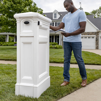 Step2 Atherton Reserve White Lockable Package Storage Mailbox, Plastic