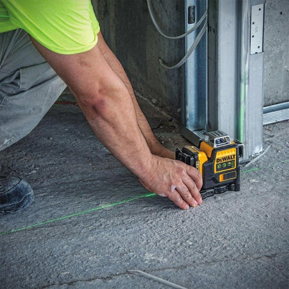 12V MAX Lithium-Ion 100 ft. Green Self-Leveling 3-Beam 360 Degree Laser Level with 2.0Ah Battery, Charger and Case