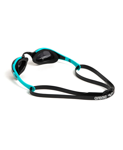 Arena Cobra Edge Swipe