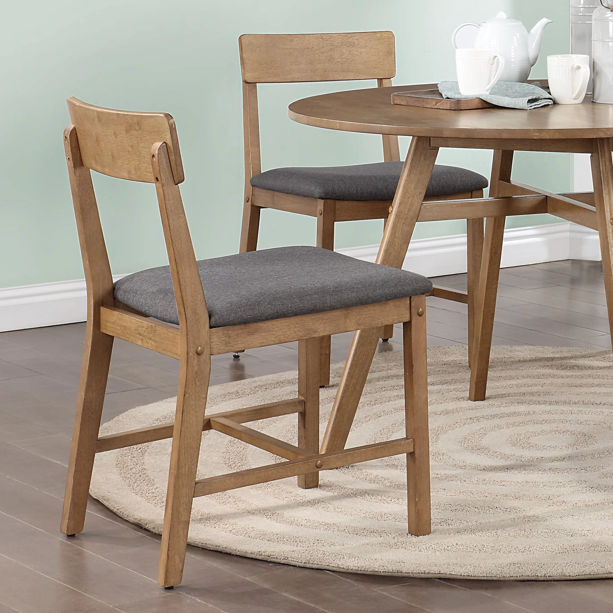 Mainstays 44inch Solid Wood Round Dining Table, Walnut